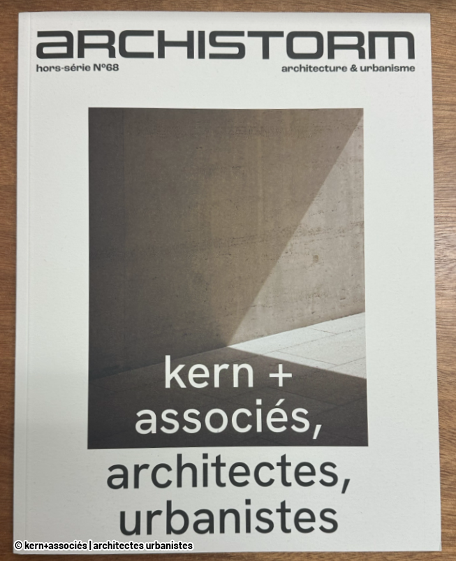 Tempête architecturale en vue chez les libraires.